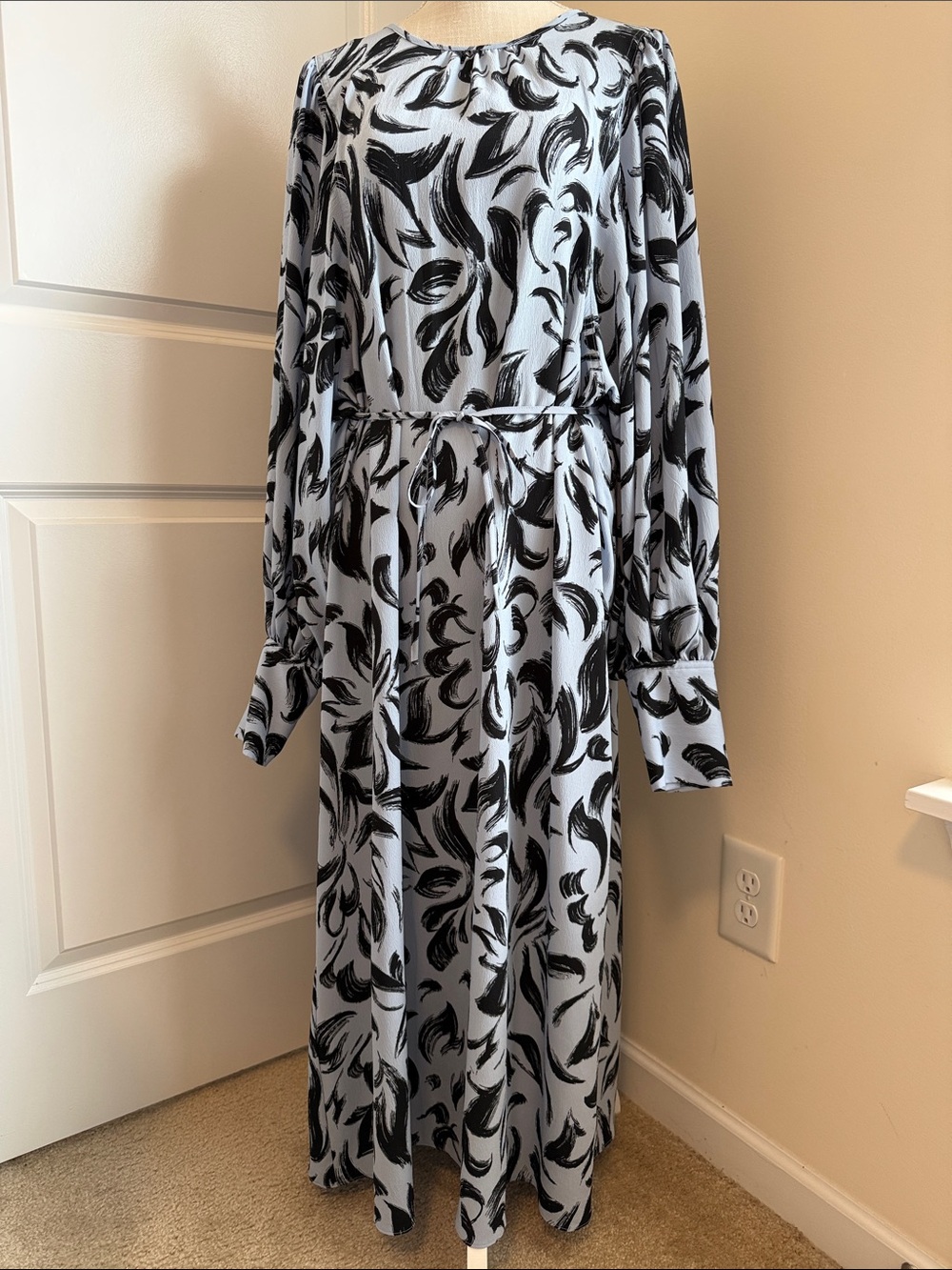 Topshop Black and Blue-gray Brushstroke Print Dress